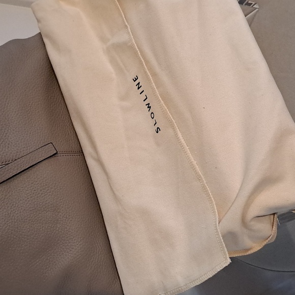 NWT Shoulder Hobo Bag (Taupe) - Slowline - Picture 7 of 10